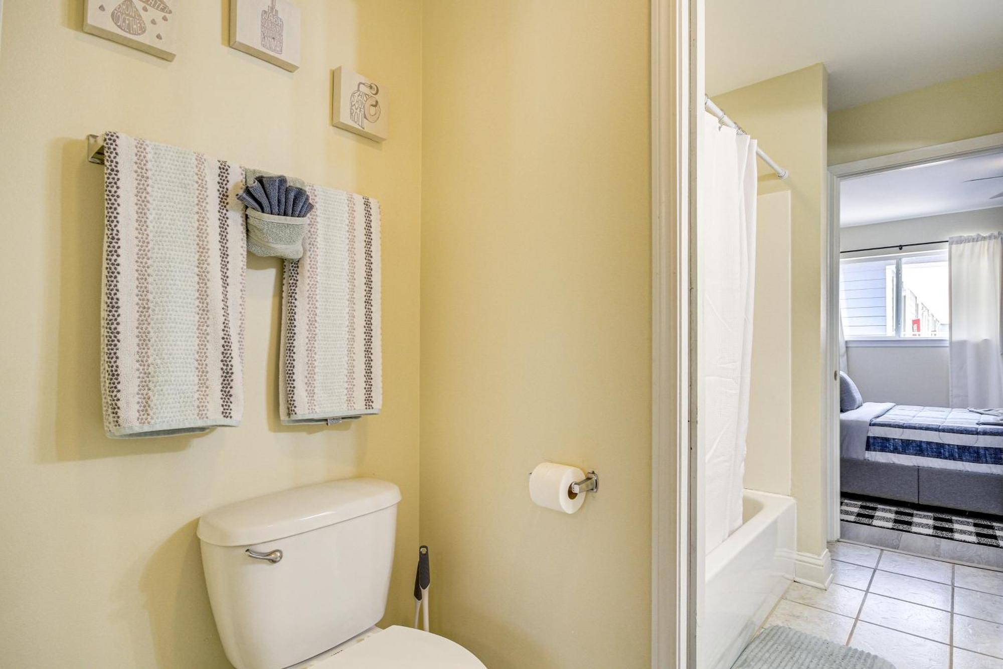 Airy Biloxi Condo With Patio Walk To Beach! Eksteriør billede
