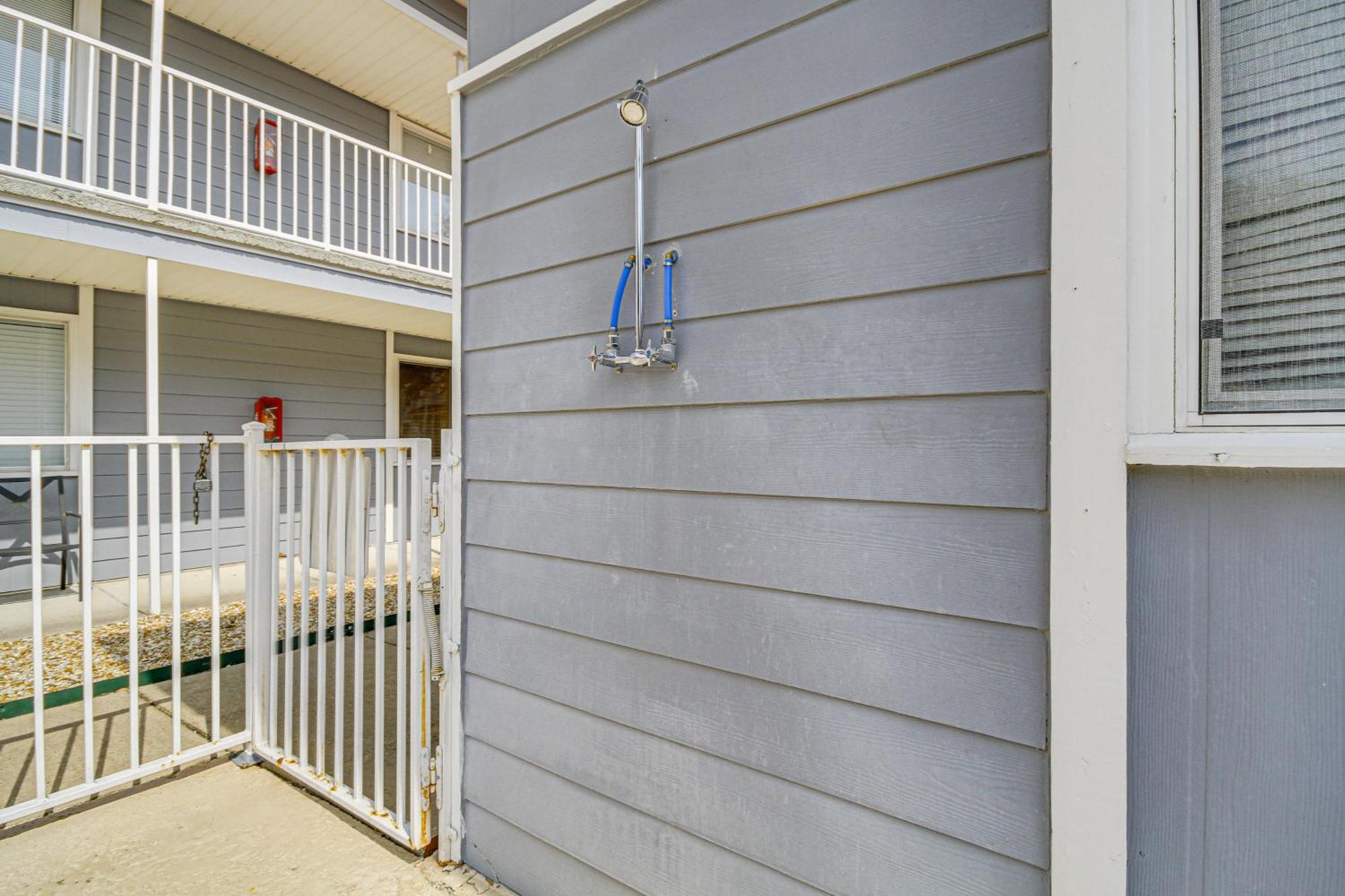 Airy Biloxi Condo With Patio Walk To Beach! Eksteriør billede